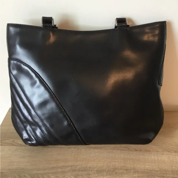 Etro Black Leather Shoulder Bag - Picture 3 of 12